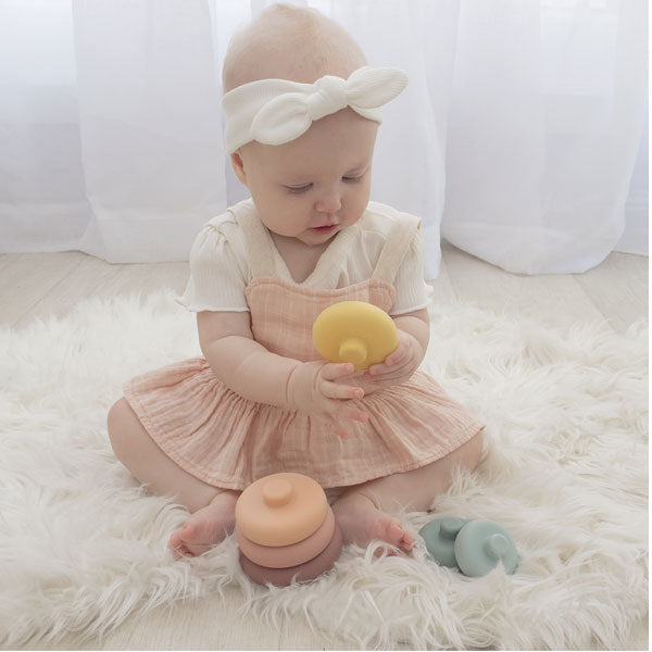 Twinkle Round Silicone Stacking Tower